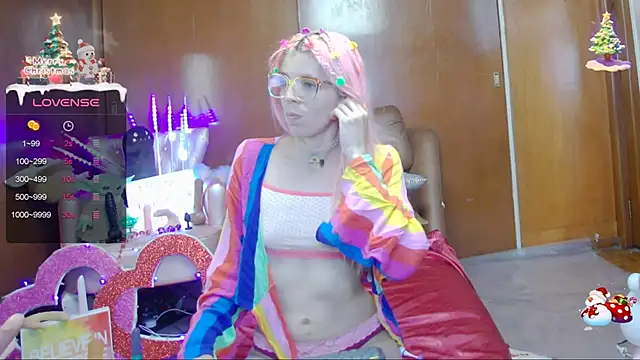 Skinygirl online show from 27, 1, 2025