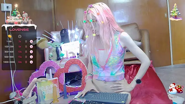 Skinygirl online show from 29, 1, 2025