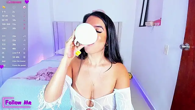 sheirysex  online show from 8, 1, 2025