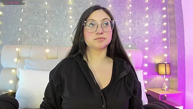 lucy neil online show from 8, 1, 2025