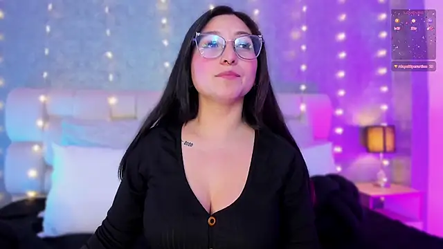 lucy neil online show from 9, 1, 2025