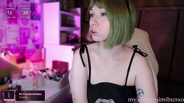 Snapshot of freya_sunny chatting on 27, 5, 2026 freya sunny online show from 27, 5, 2026