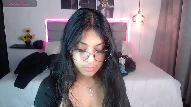 vaness weet online show from 16, 2, 2025