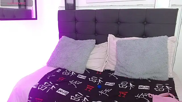 vaness weet online show from 23, 10, 2025