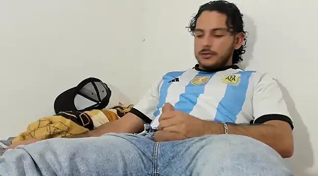 tuyo1995 online show from 18, 3, 2025