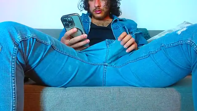 tuyo1995 online show from 5, 12, 2025