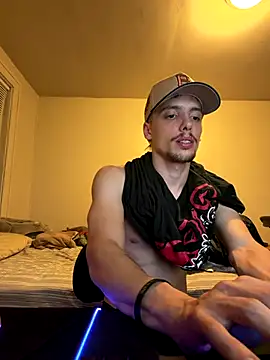 Snapshot of trippyski chatting on 2, 12, 2025 trippyski online show from 2, 12, 2025