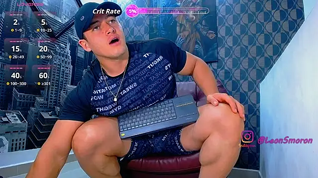 Leonsmoron online show from 9, 6, 2026