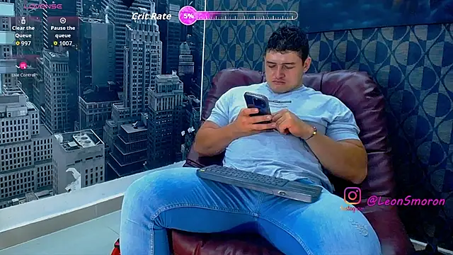 Snapshot of Leonsmoron chatting on 2, 8, 2026 Leonsmoron online show from 2, 8, 2026