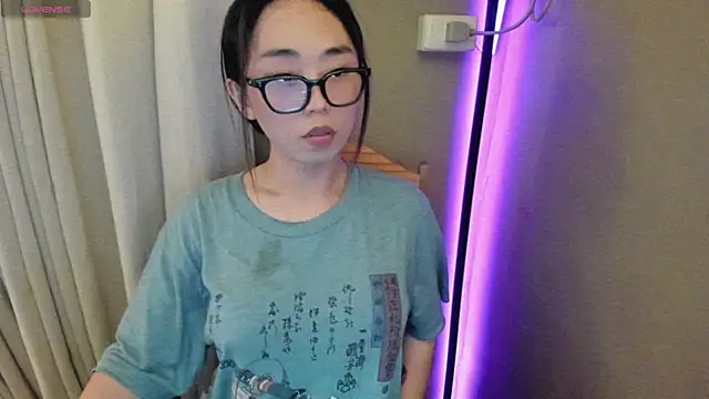 MissAyaCollins online show from 3, 2, 2025