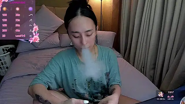 MissAyaCollins online show from 22, 7, 2026