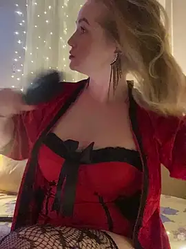 Snapshot of Lady__Maria chatting on 6, 12, 2024 Lady Maria online show from 6, 12, 2024