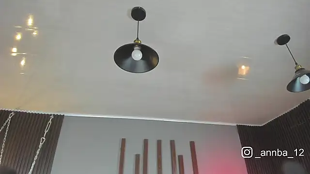 annie barozzi online show from 22, 9, 2025