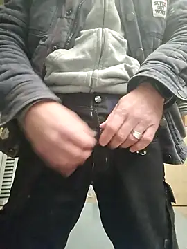 Snapshot of Xcoquinx chatting on 21, 11, 2025 Xcoquinx online show from 21, 11, 2025