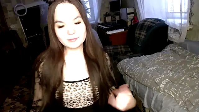 Var Kiss online show from 27, 2, 2025