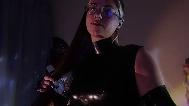 Snapshot of Scarlett_Wanner chatting on 26, 11, 2025 Scarlett Wanner online show from 26, 11, 2025