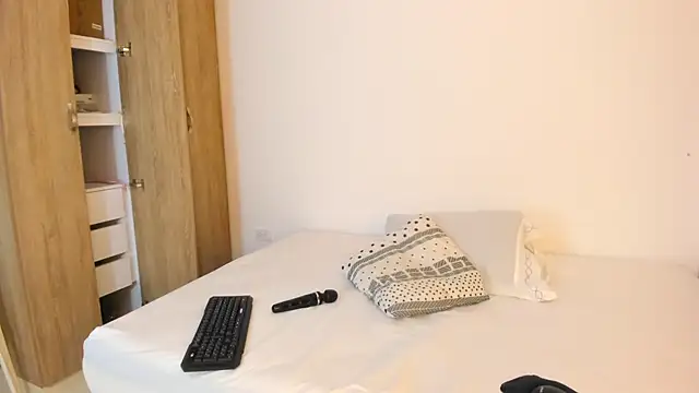 NAMIMAYERS2 online show from 27, 4, 2026