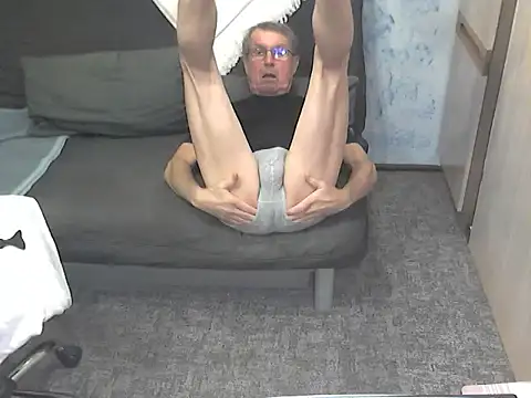 Snapshot of kiam471 chatting on 11, 11, 2025 kiam471 online show from 11, 11, 2025