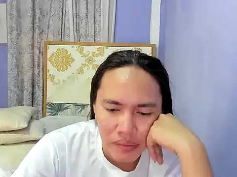 Snapshot of lady_kim_boner chatting on 15, 10, 2025 lady kim boner online show from 15, 10, 2025