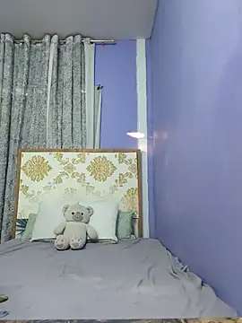 lady kim boner online show from 9, 4, 2026