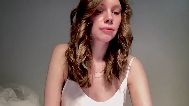 Nikki Mimimi online show from 4, 3, 2025