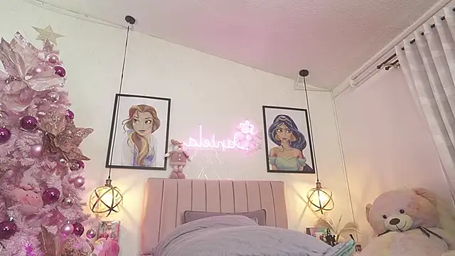 dani parker  online show from 15, 11, 2025