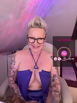 German Milf online show from 24, 4, 2026