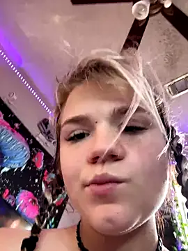 Cutiepiespanks online show from 15, 11, 2025