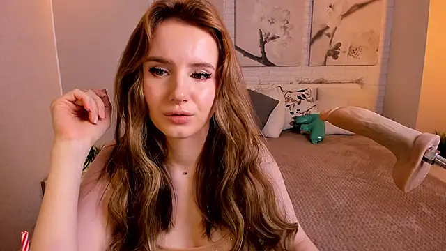 Betty June online show from 10, 2, 2025