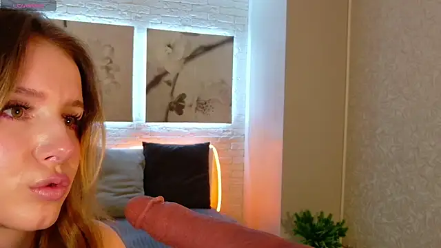 Betty June online show from 31, 3, 2026