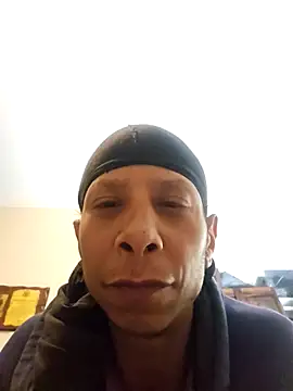 Snapshot of Vybezmaster chatting on 17, 11, 2025 Vybezmaster online show from 17, 11, 2025