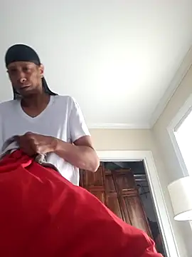 Snapshot of Vybezmaster chatting on 19, 11, 2025 Vybezmaster online show from 19, 11, 2025