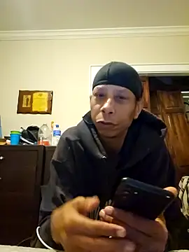 Snapshot of Vybezmaster chatting on 21, 11, 2025 Vybezmaster online show from 21, 11, 2025