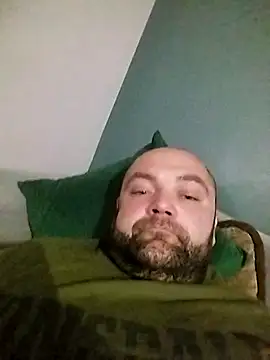 Zboczuszek1991 online show from 5, 10, 2025