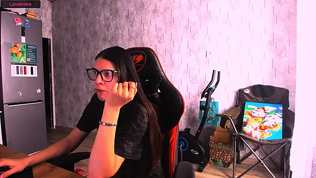 MollyLollipop online show from 11, 3, 2025