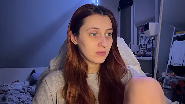 Snapshot of Uniarten chatting on 21, 11, 2025 Uniarten online show from 21, 11, 2025