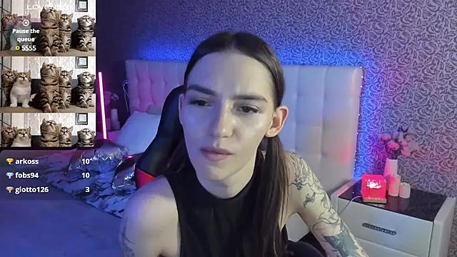 SophieCatty online show from 28, 2, 2025