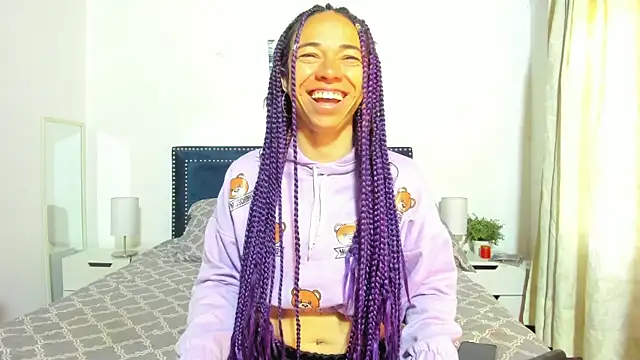 ZulyMichels online show from 22, 4, 2026