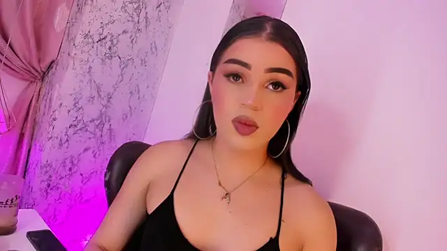 Alexandra Hornny online show from 6, 3, 2025