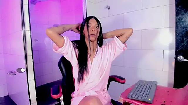 nickyminach  online show from 28, 4, 2026