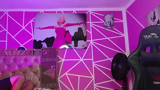 Ortegakim online show from 18, 1, 2025