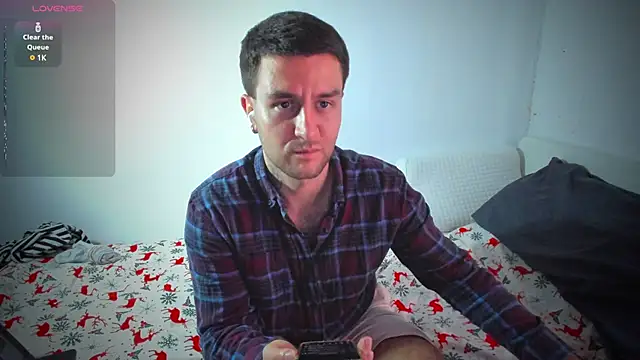 Snapshot of HonestAndrew chatting on 5, 12, 2024 HonestAndrew online show from 5, 12, 2024