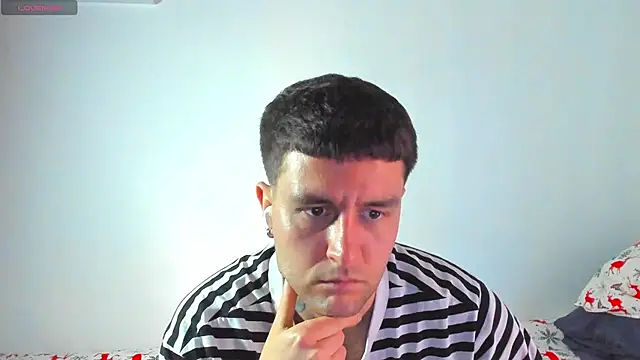 Snapshot of HonestAndrew chatting on 29, 12, 2024 HonestAndrew online show from 29, 12, 2024