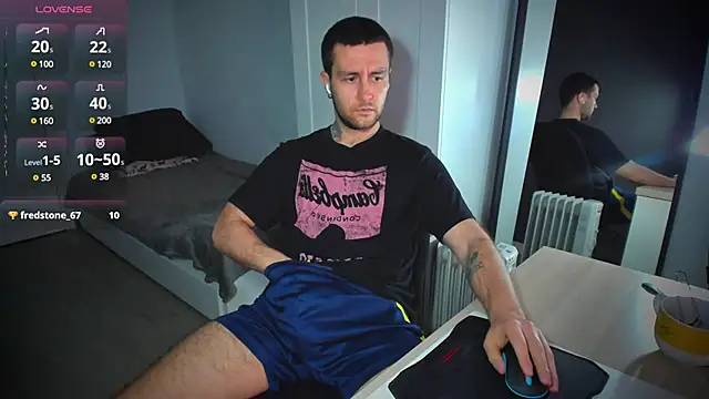 Snapshot of HonestAndrew chatting on 17, 2, 2025 HonestAndrew online show from 17, 2, 2025