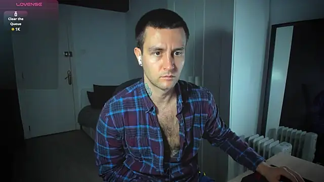 Snapshot of HonestAndrew chatting on 18, 2, 2025 HonestAndrew online show from 18, 2, 2025