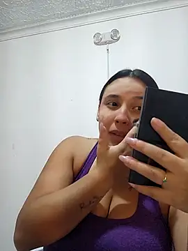 LizzRouse online show from 24, 7, 2026