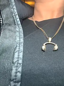 Snapshot of Strongqueen chatting on 18, 9, 2025 Strongqueen online show from 18, 9, 2025