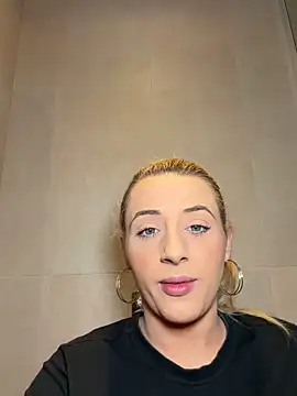 Snapshot of Strongqueen chatting on 8, 2, 2026 Strongqueen online show from 8, 2, 2026