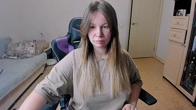 Snapshot of stella_vestal chatting on 15, 11, 2025 stella vestal online show from 15, 11, 2025