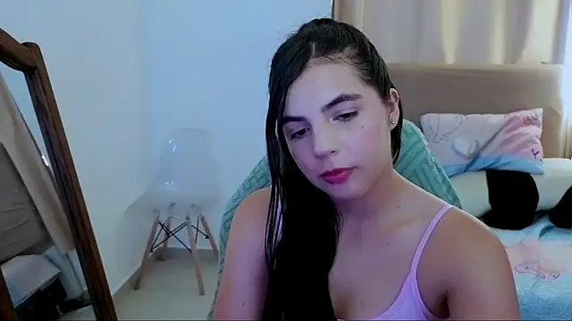  elenna online show from 25, 7, 2026